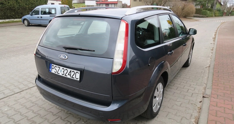 Ford Focus cena 18900 przebieg: 164000, rok produkcji 2009 z Stalowa Wola małe 211